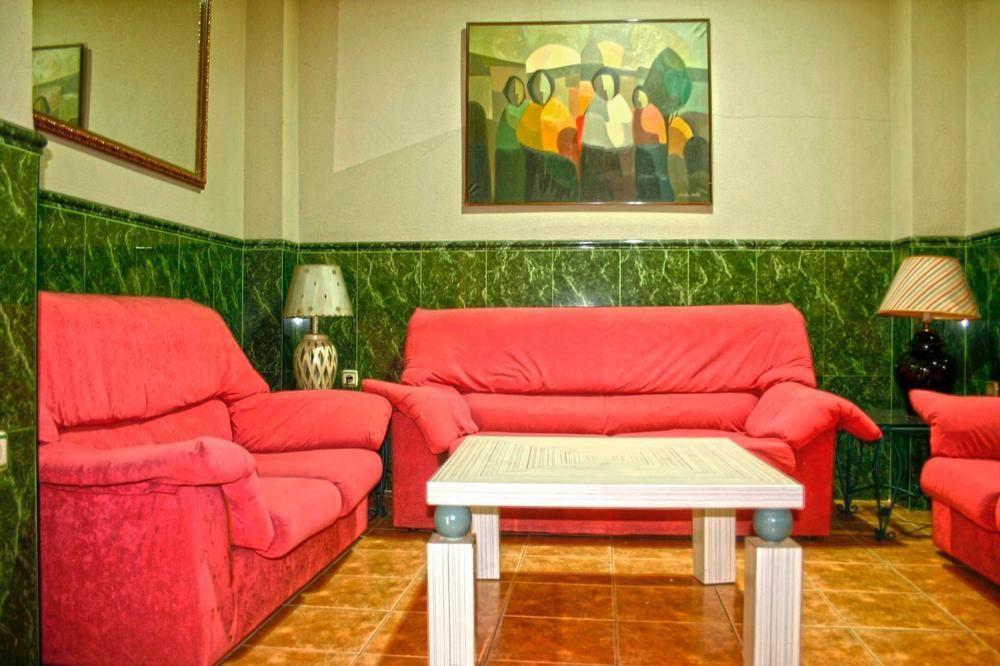 Hostal La Casa De Enfrente Málaga Extérieur photo