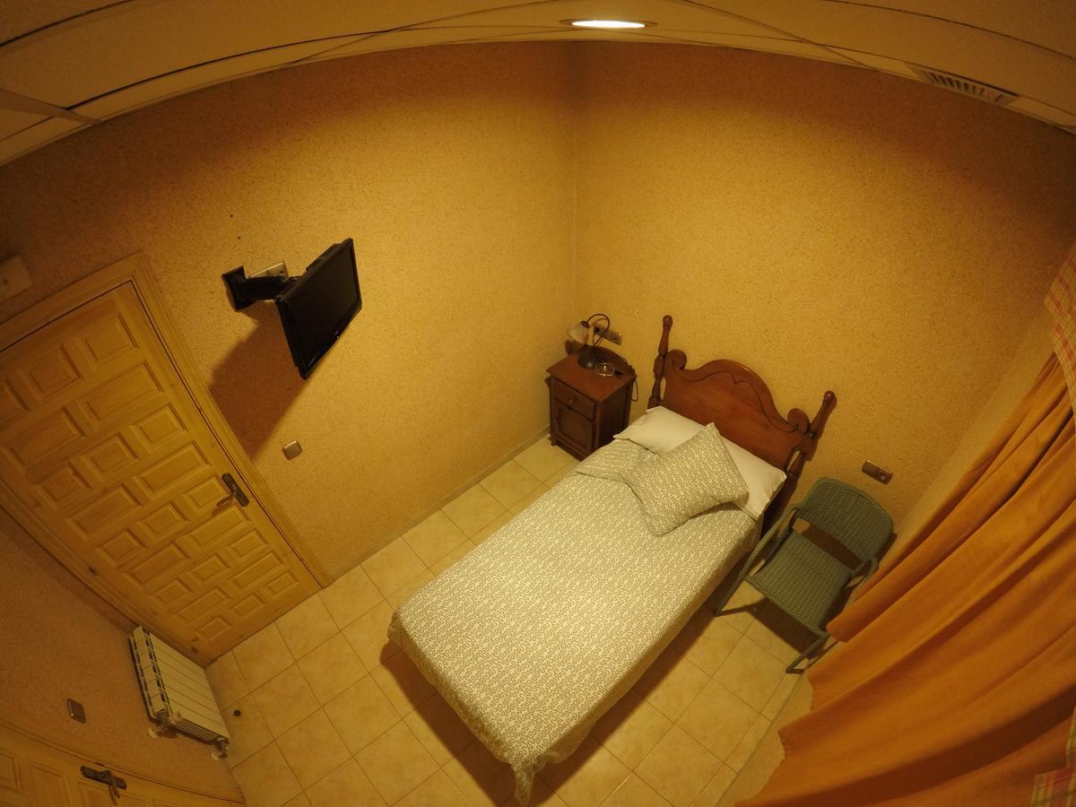 Hostal La Casa De Enfrente Málaga Extérieur photo