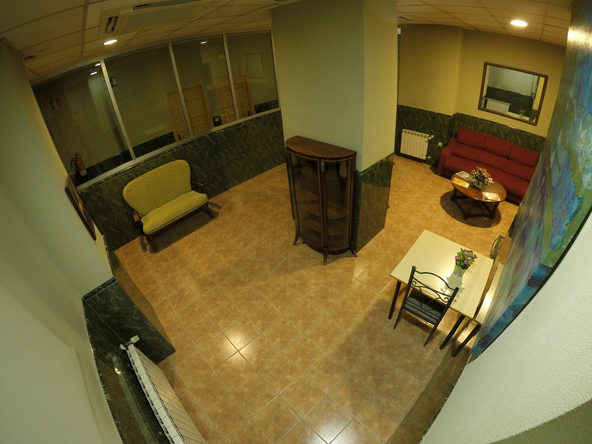 Hostal La Casa De Enfrente Málaga Extérieur photo