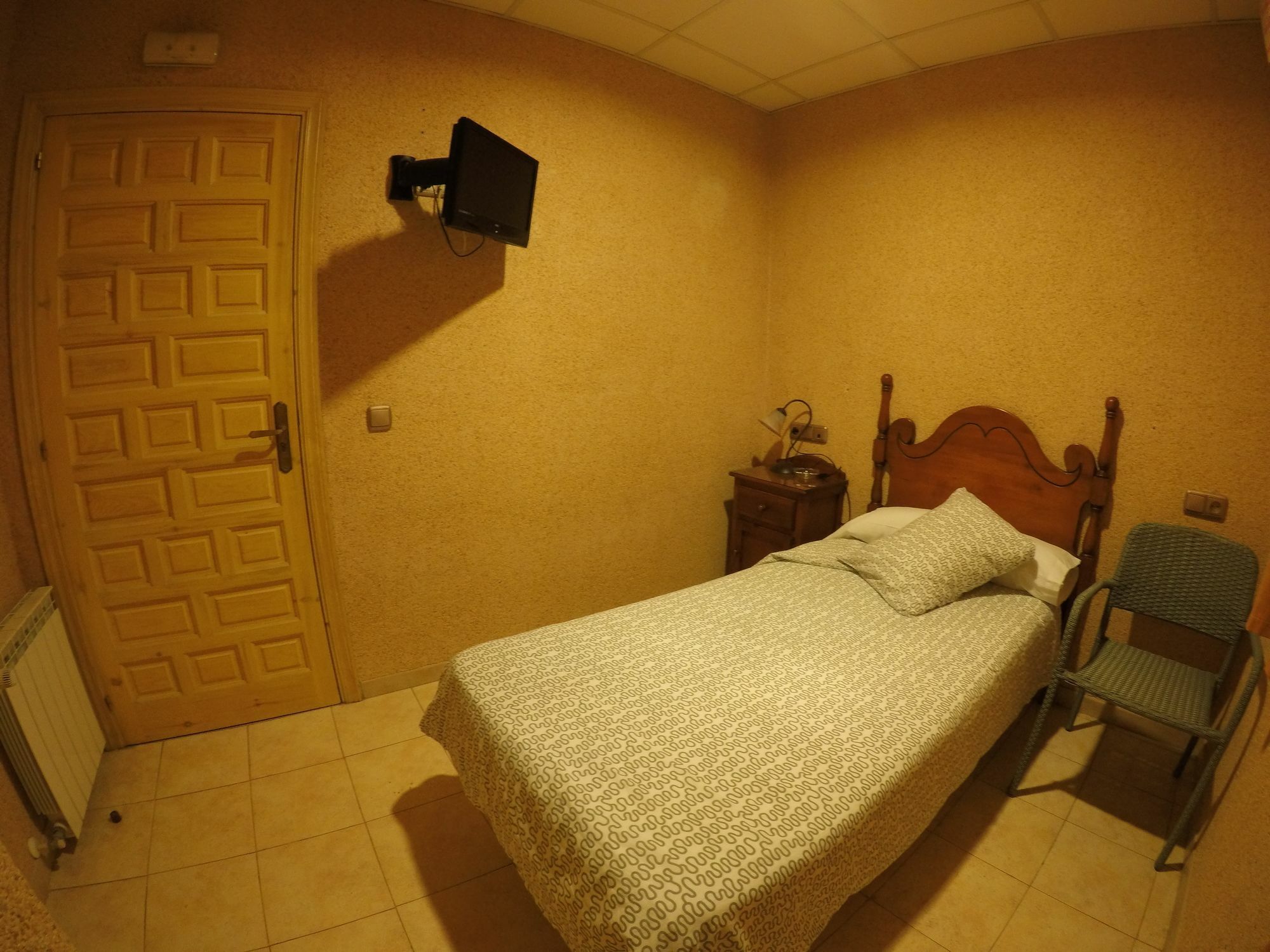 Hostal La Casa De Enfrente Málaga Extérieur photo